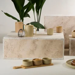 Fabrique de Styles Coupelles x3 en grès nude et plateau en hévéa - Sweet Leaves* Bols Et Coupelles