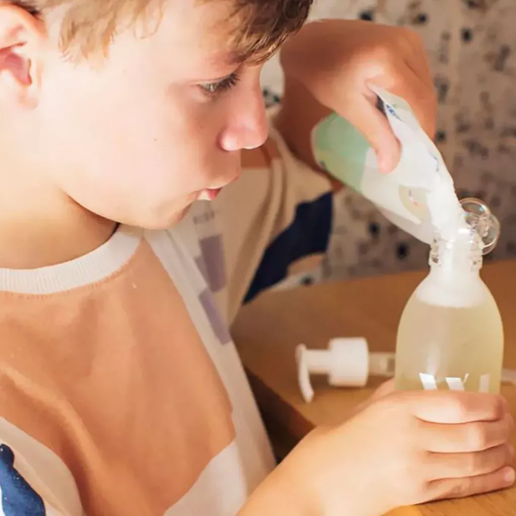 Fabrique de Styles Eco-recharge 2en1 kids 570ml* Savon Liquide