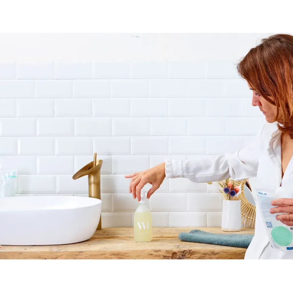 Fabrique de Styles Eco-recharge gel lavant mains 580ml* Savon Liquide