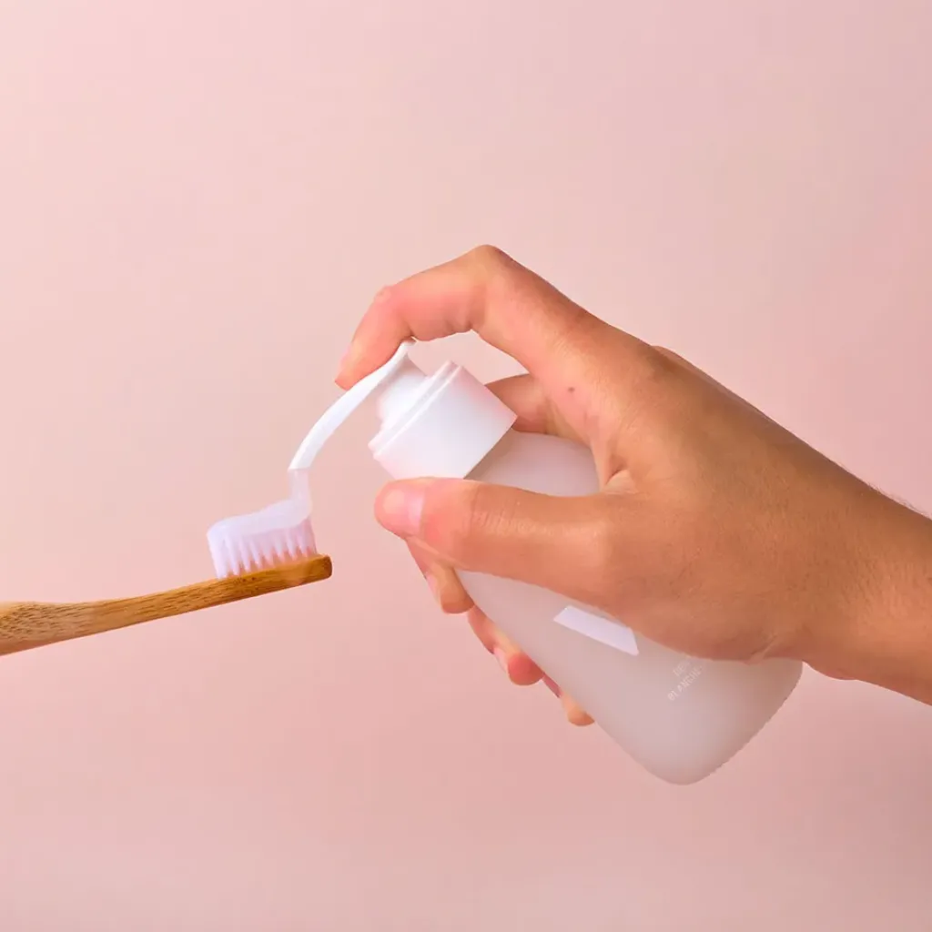 Fabrique de Styles Flacon dentifrice menthe heur et fluor 90ml* Soins Du Visage