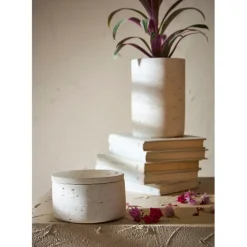 Fabrique de Styles Pot avec couvercle en ciment écru moucheté h6.5cm - Organic* Pots Et Bocaux