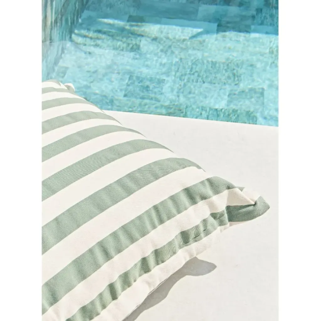 Fabrique de Styles Pouf d'extérieur en tissu rayé et écru 95x95cm - Sola*Enfant Jardin