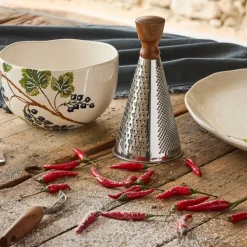 Fabrique de Styles Râpe ronde en inox et bois - Ablis* Ustensibles De Cuisine