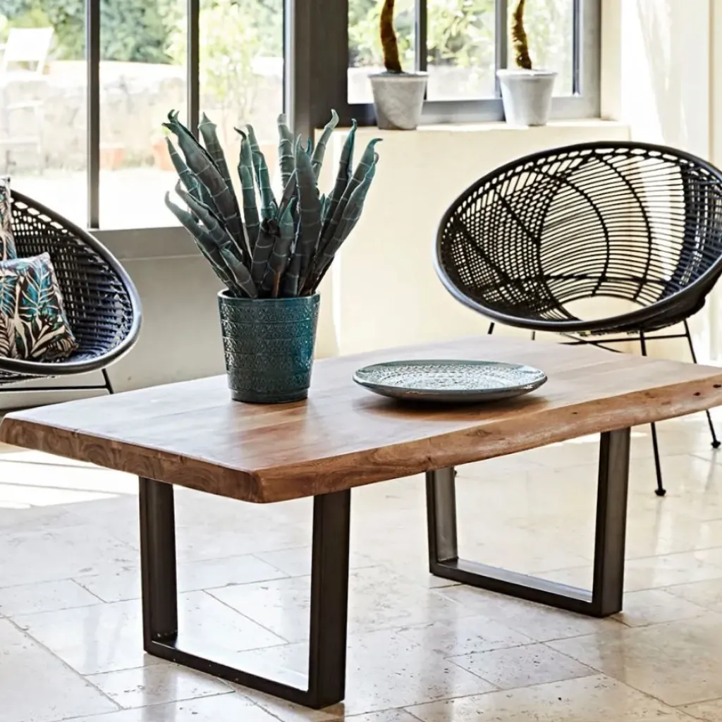 Fabrique de Styles Table basse en acacia massif et pieds en fer noir 130x70cm - Factory* Table Basses