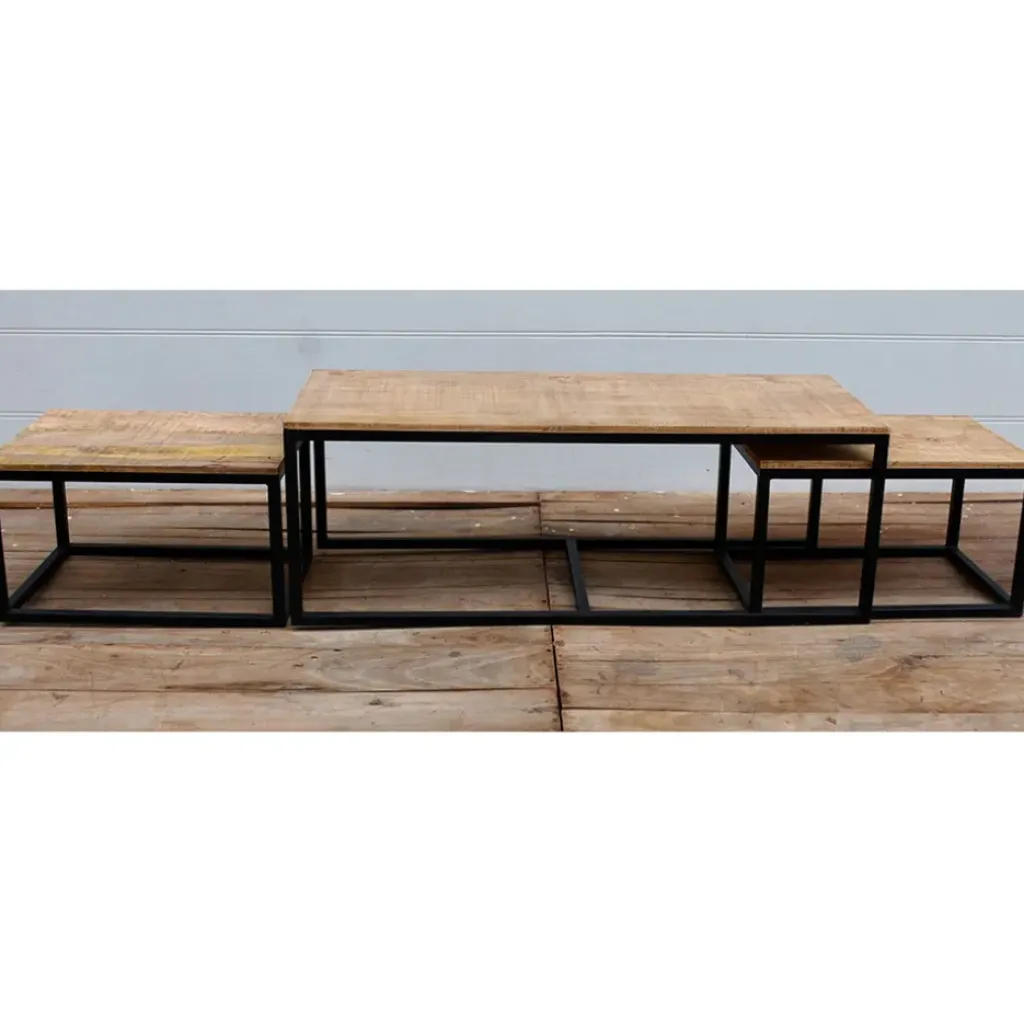 Fabrique de Styles Table basse gigogne (lot de 3) en manguier et fer noir -Noe* Table Basses